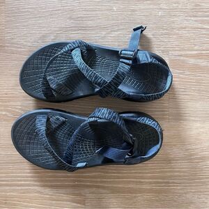 Navy Sport Chacos with Adjustable straps-z strap chacos